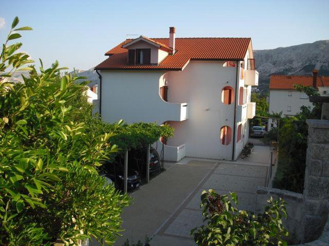 Mirjana F Apartaments Baška Buitenkant foto
