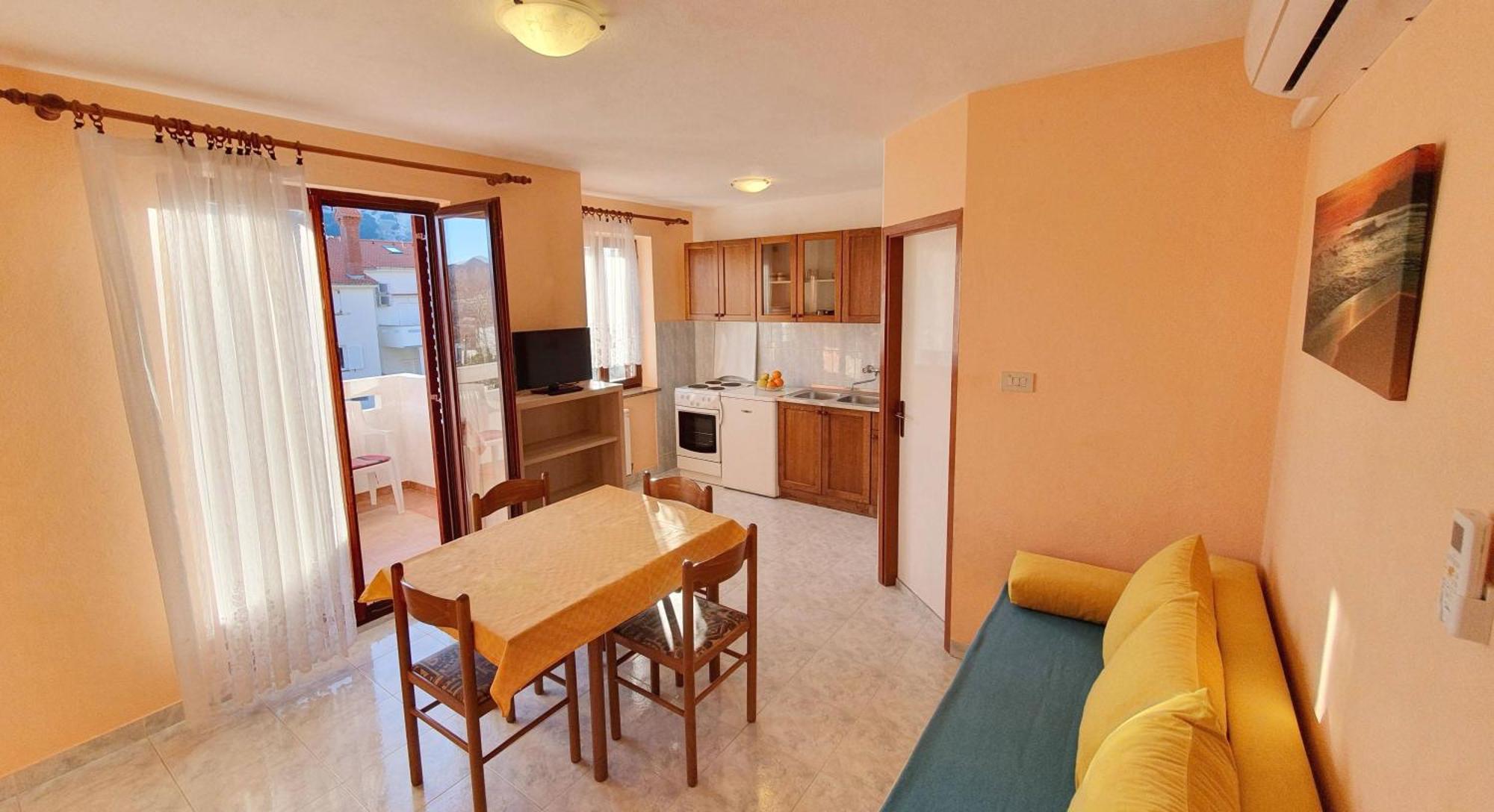 Mirjana F Apartaments Baška Buitenkant foto
