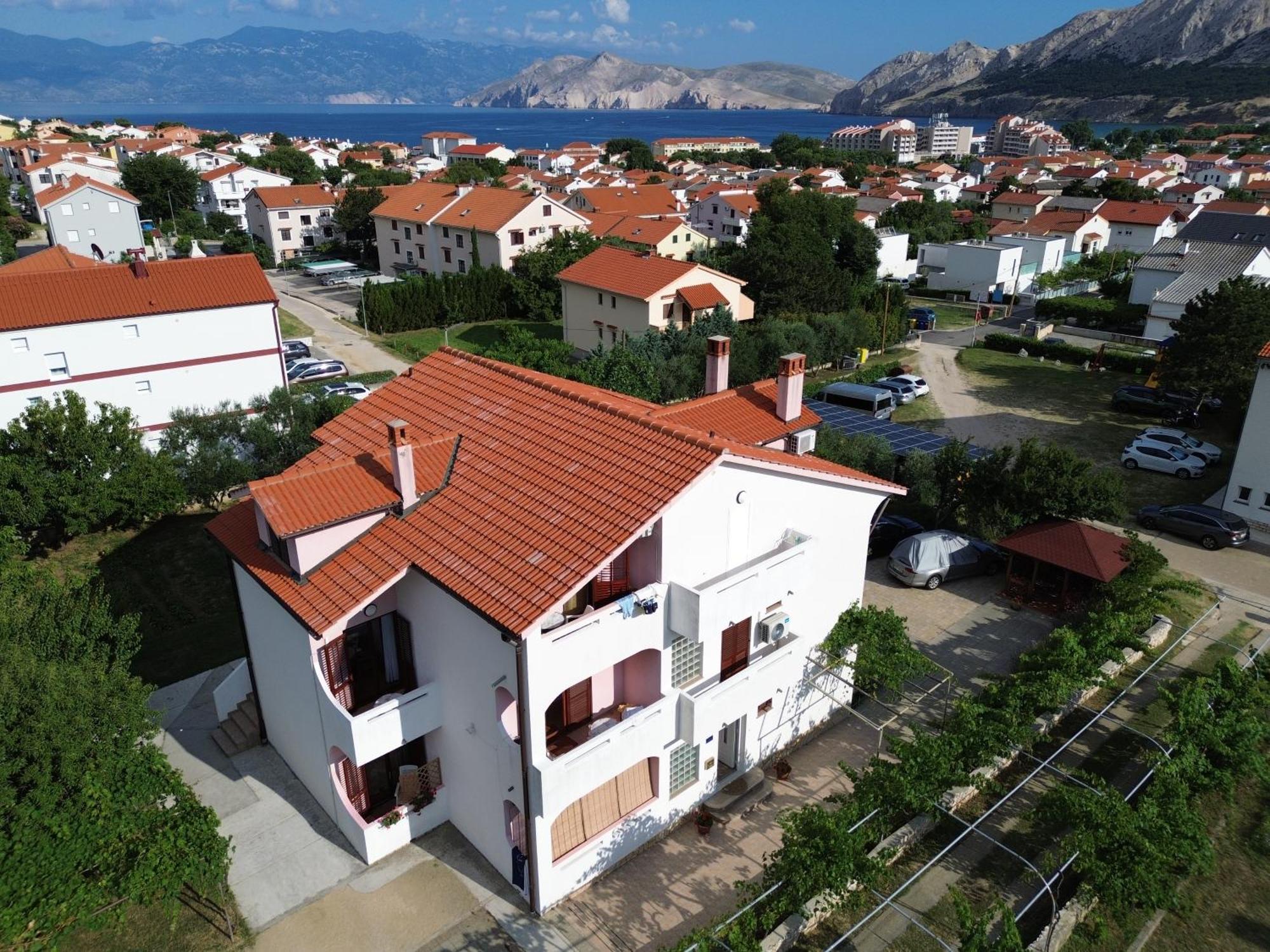 Mirjana F Apartaments Baška Buitenkant foto
