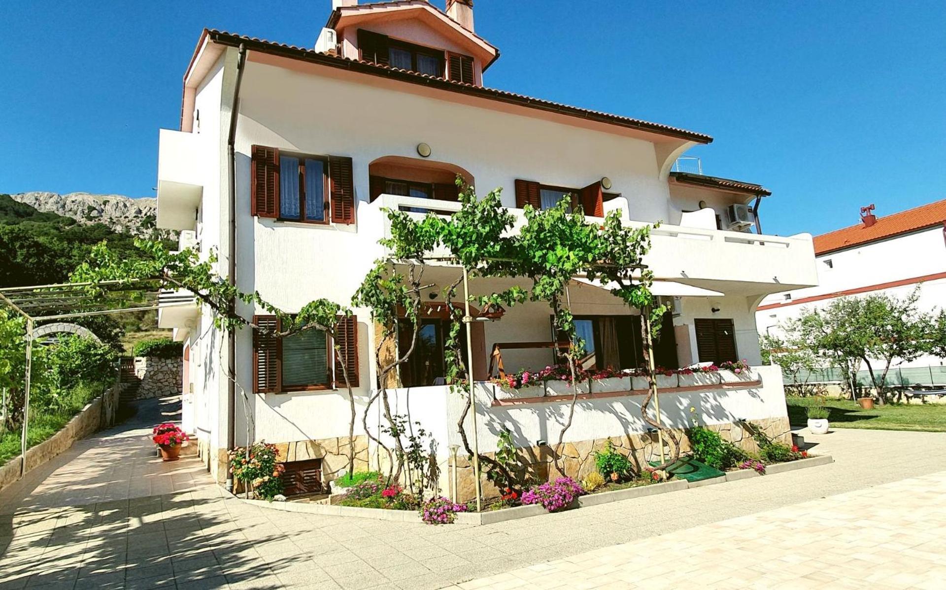 Mirjana F Apartaments Baška Buitenkant foto