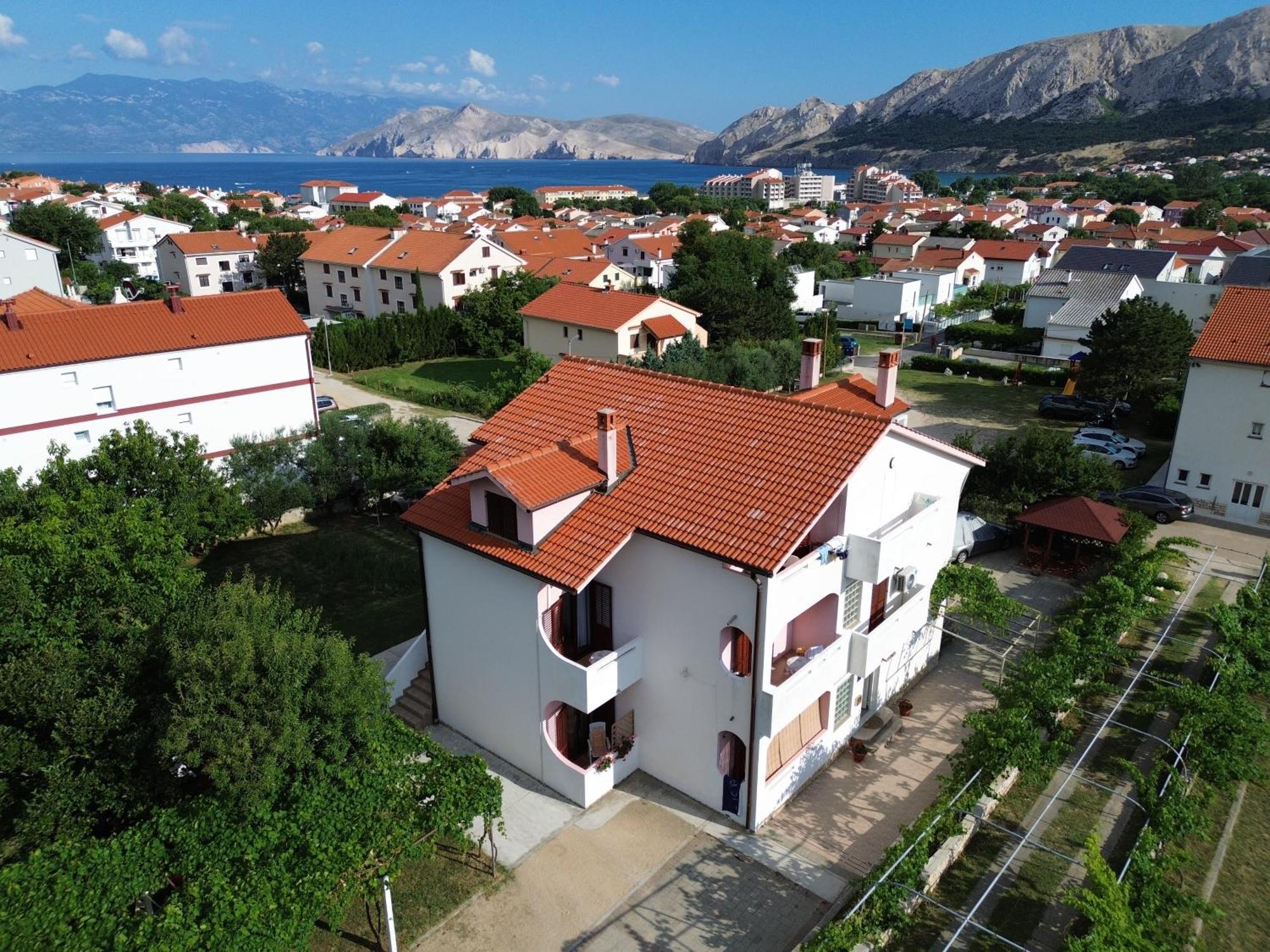 Mirjana F Apartaments Baška Buitenkant foto
