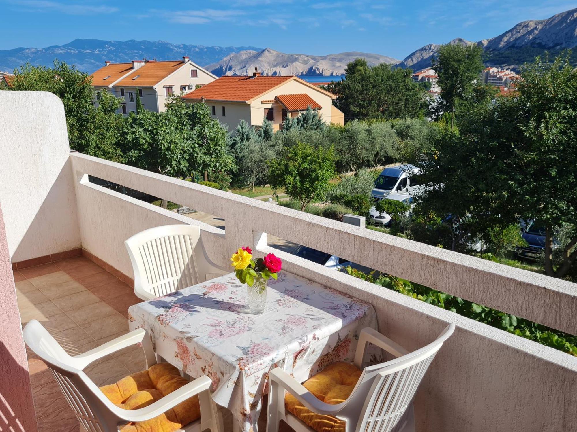 Mirjana F Apartaments Baška Buitenkant foto