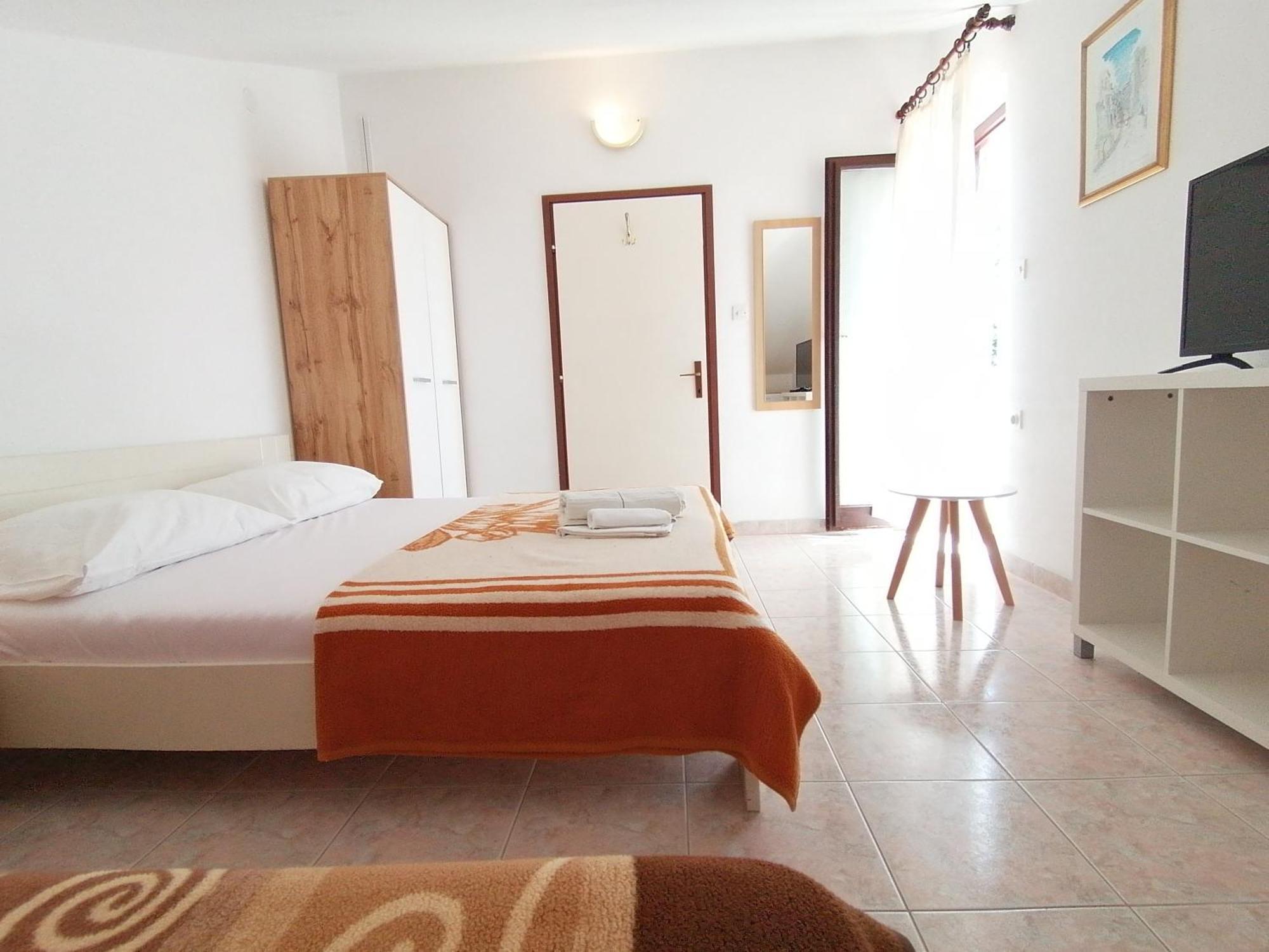 Mirjana F Apartaments Baška Buitenkant foto