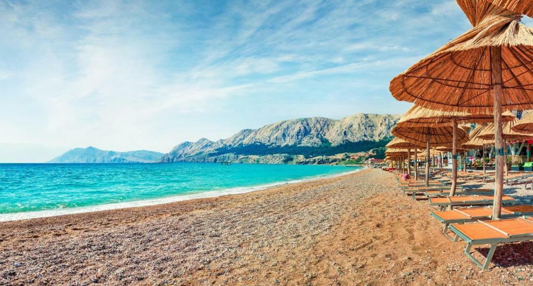 Mirjana F Apartaments Baška Buitenkant foto